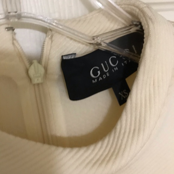 Stunning Authentic Gucci Dress - Picture 2 of 16